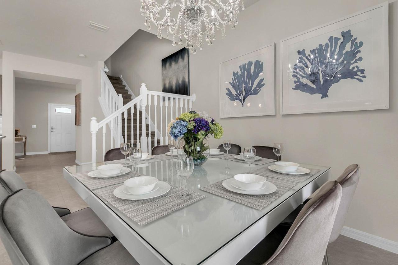 5 Bedrooms - 4,5 Bathrooms - Windsor At Westside 8928 Sa Orlando Kültér fotó