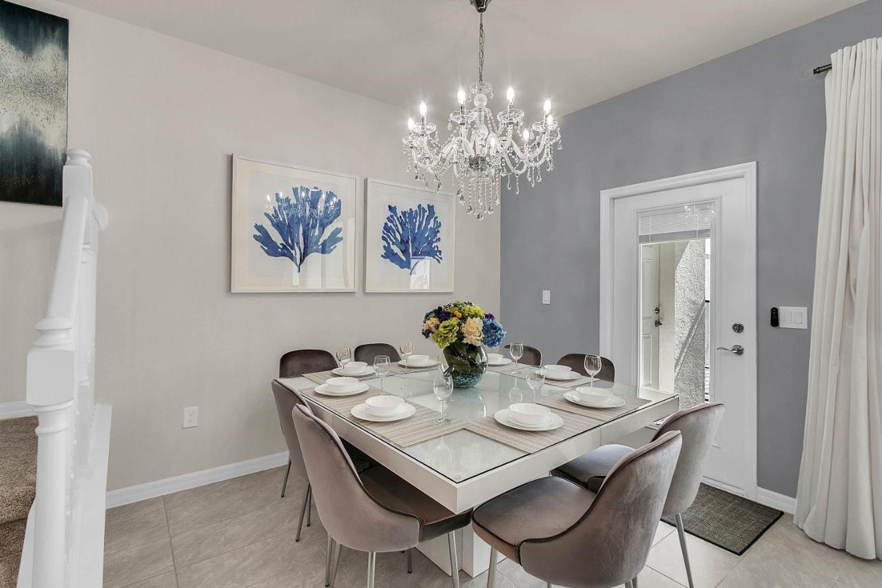 5 Bedrooms - 4,5 Bathrooms - Windsor At Westside 8928 Sa Orlando Kültér fotó