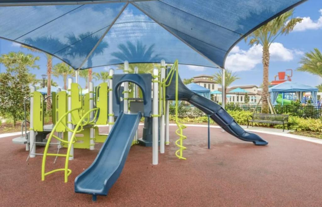 5 Bedrooms - 4,5 Bathrooms - Windsor At Westside 8928 Sa Orlando Kültér fotó
