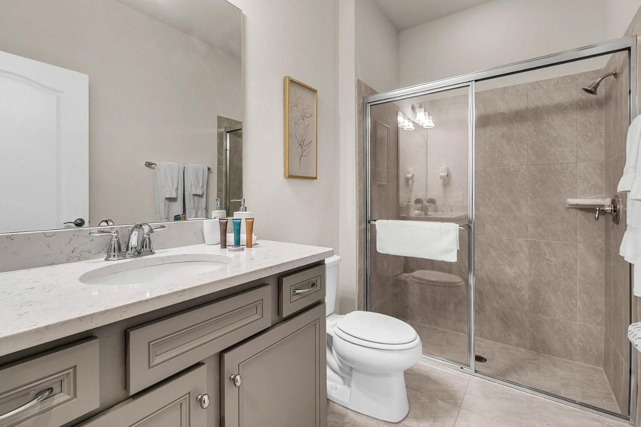 5 Bedrooms - 4,5 Bathrooms - Windsor At Westside 8928 Sa Orlando Kültér fotó