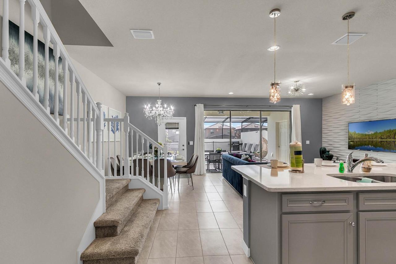 5 Bedrooms - 4,5 Bathrooms - Windsor At Westside 8928 Sa Orlando Kültér fotó